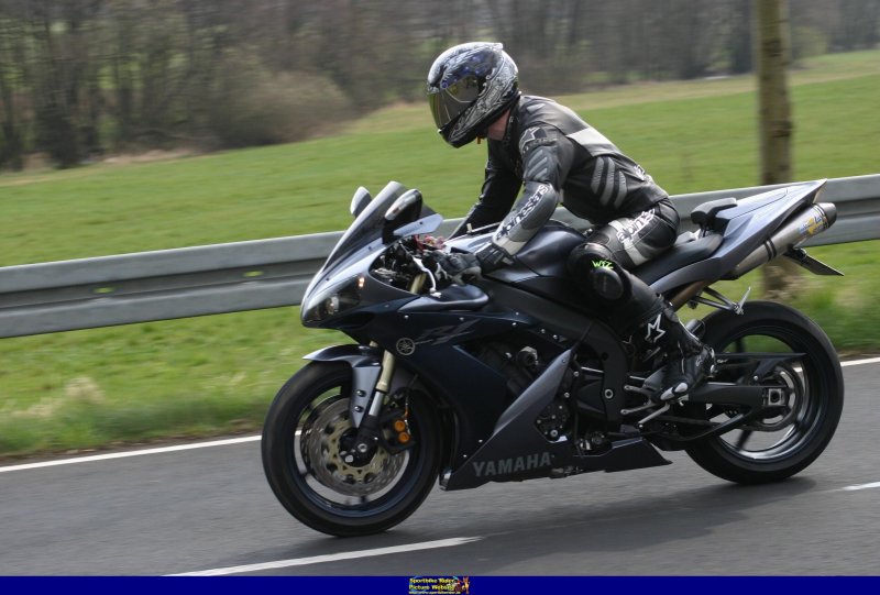 Ducati Monster 821 посадка