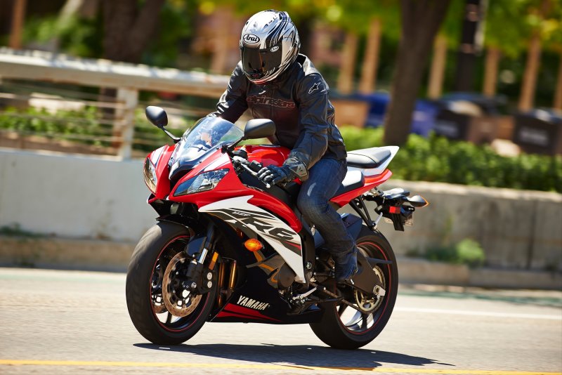 Yamaha r6 2014