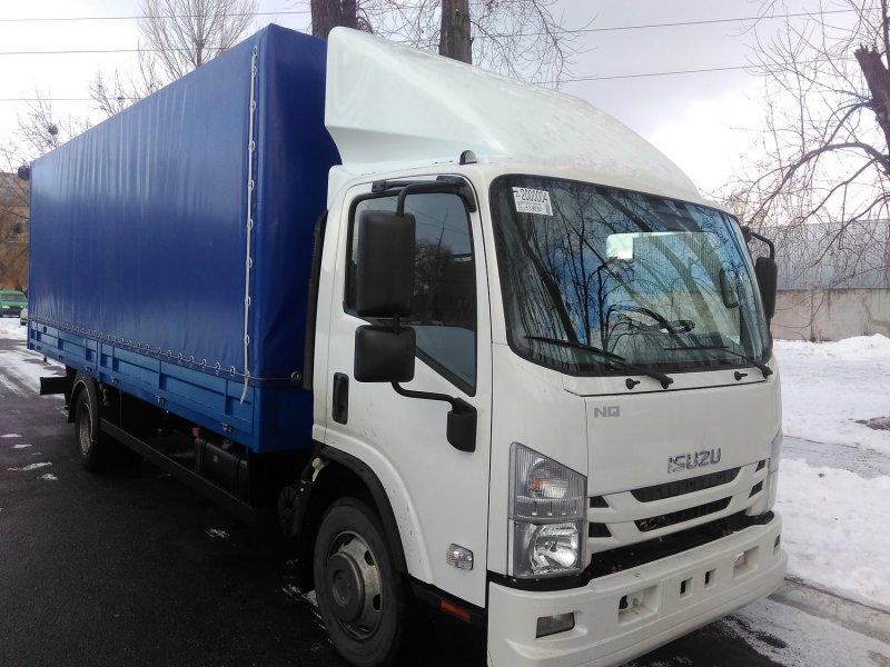 Isuzu nqr90