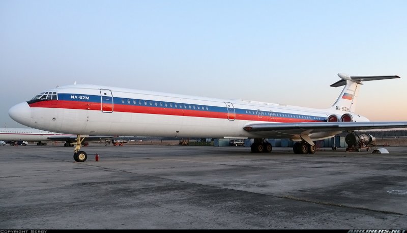 Ил-62 борт 1