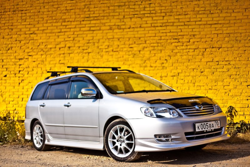 Toyota Corolla Fielder 1998