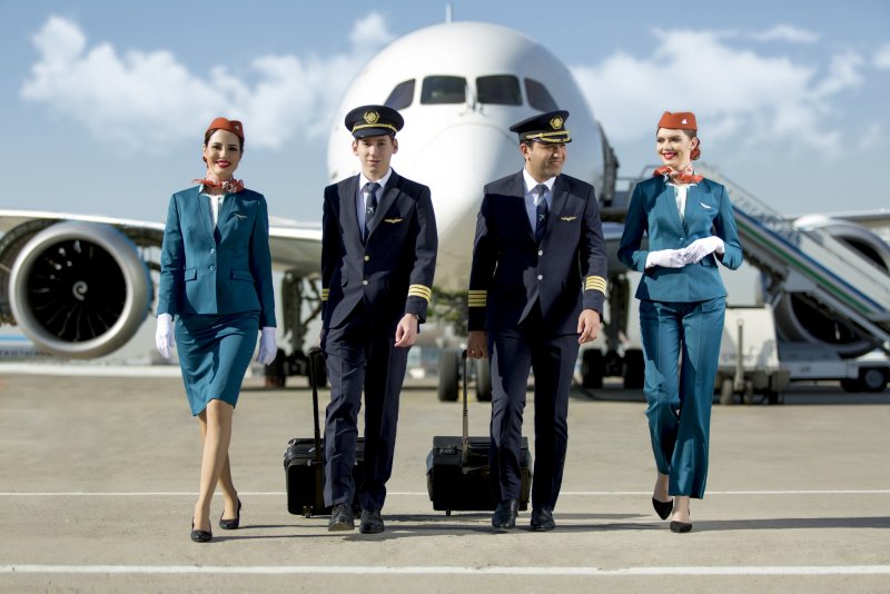Бортпроводники Uzbekistan Airways