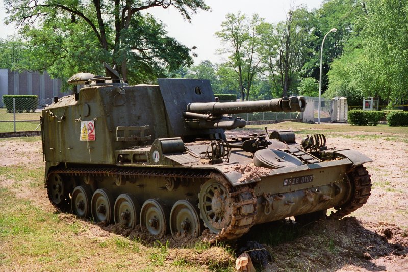 AMX 13 105 am