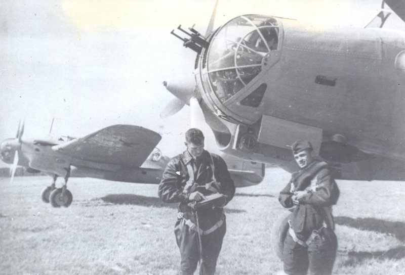 Скоростной бомбардировщик сб-2м-103