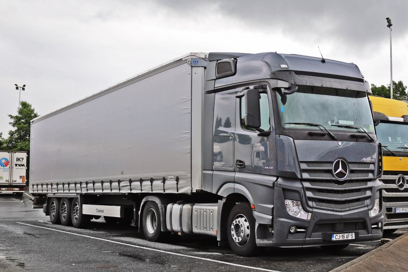 Mercedes-Benz Actros Mercedes-Benz Actros