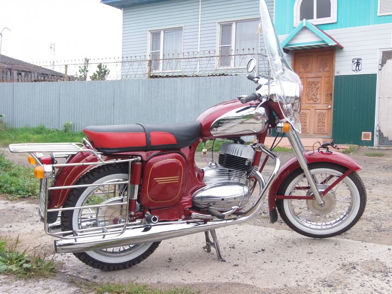 Ява 350 Вишневая