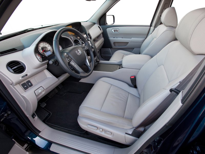 Honda Pilot 2011 салон