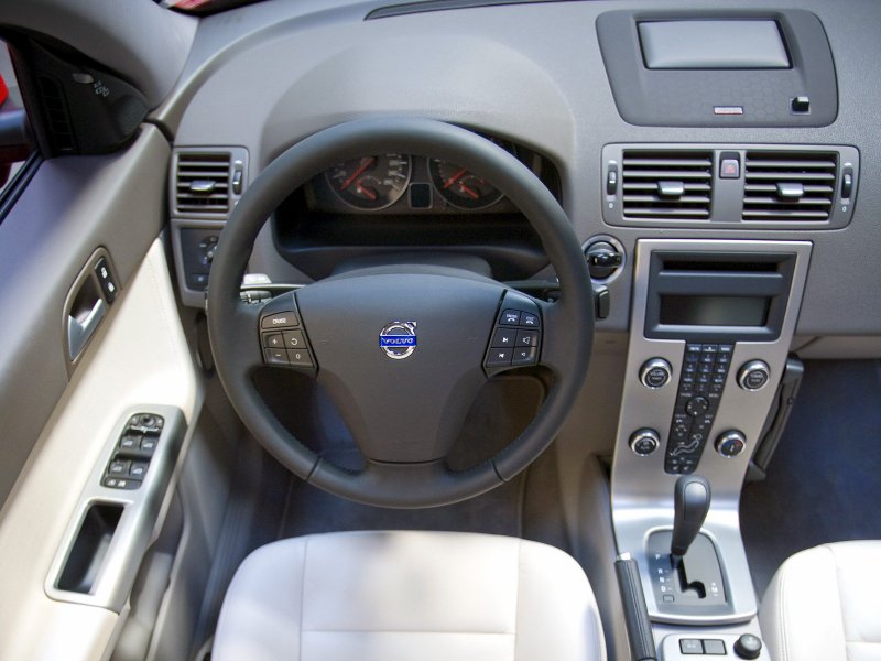 Volvo s40 2008 салон