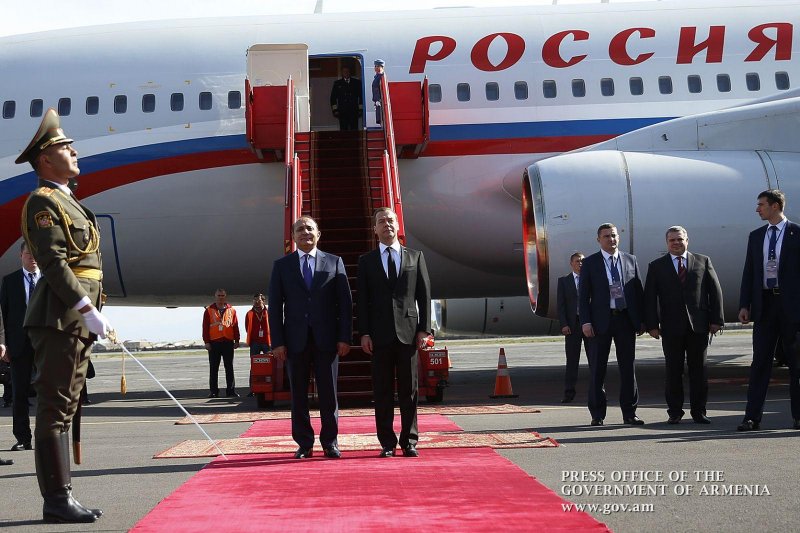 Самолёт президента Киргизии