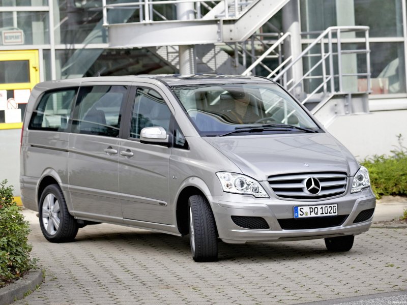 Mercedes Benz Viano 2010
