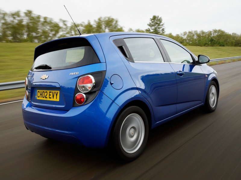 Chevrolet Aveo 2012 хэтчбек