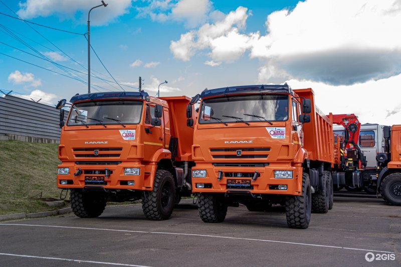 КАМАЗ-65116 седельный тягач
