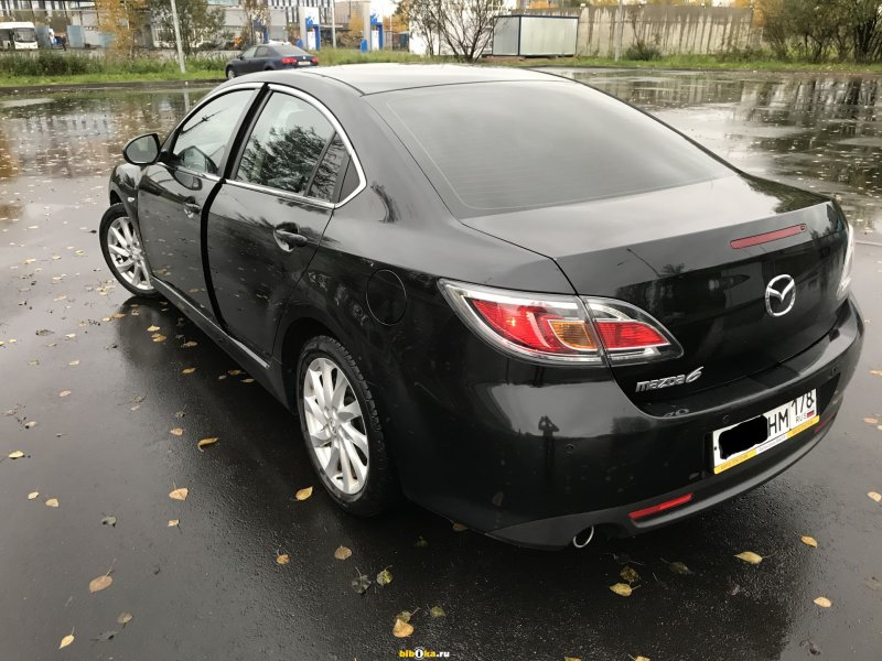 Mazda 6 2.0 at, 2011