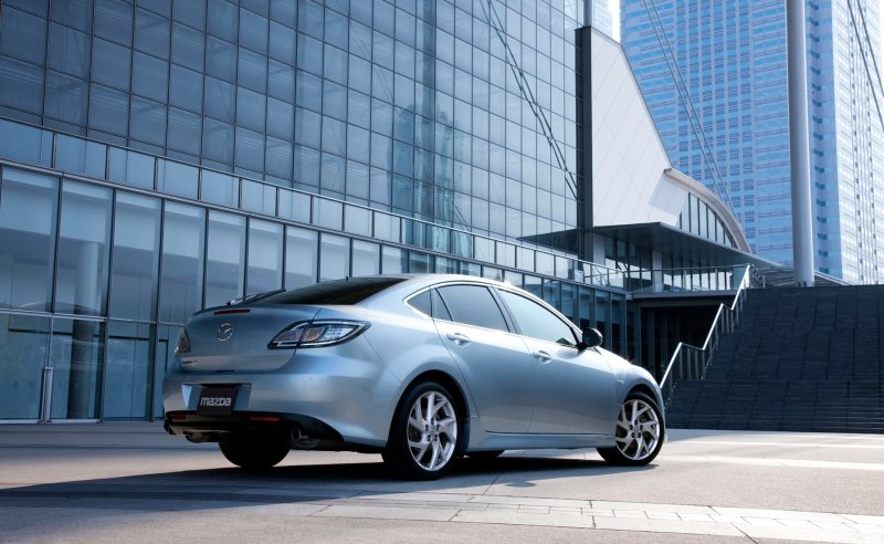 Mazda 6 2010 хэтчбек