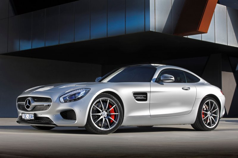 Mercedes AMG gt 2015