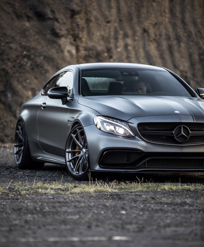Мерседес-Бенц s63 AMG
