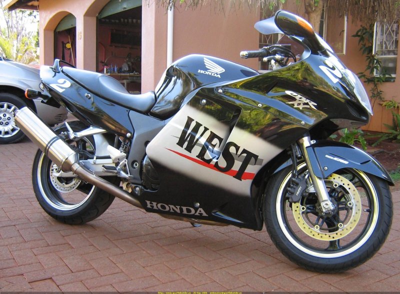 Хонда CBR 1100 ХХ