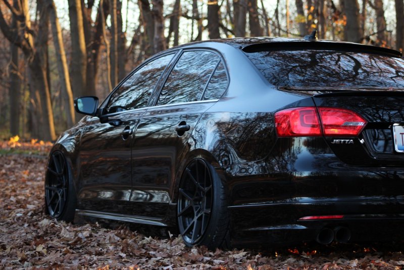Volkswagen Jetta 2012 Black Tuning