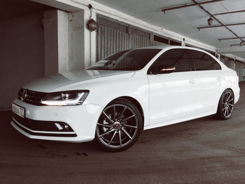 Jetta 6 r19