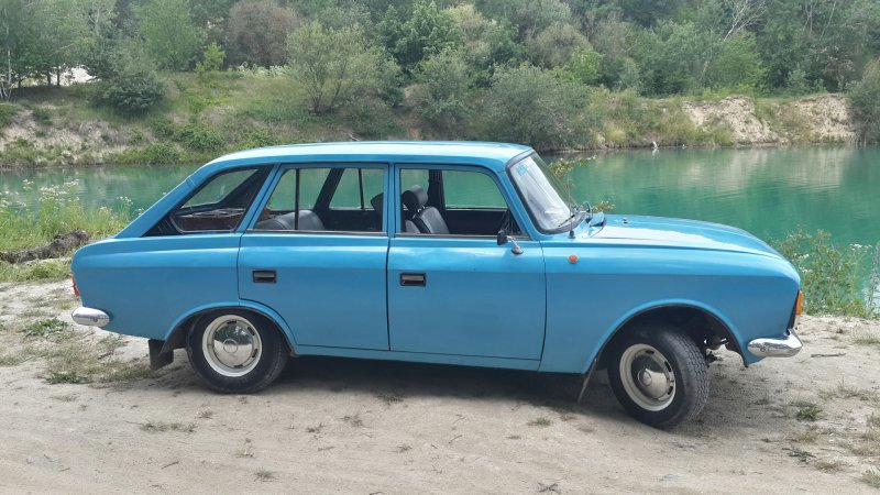 ИЖ Комби 2125