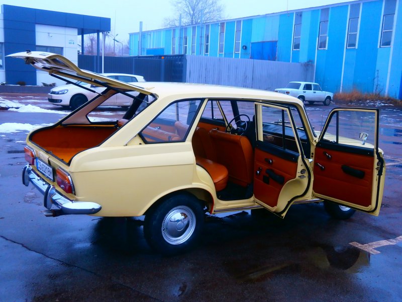 ИЖ 2125