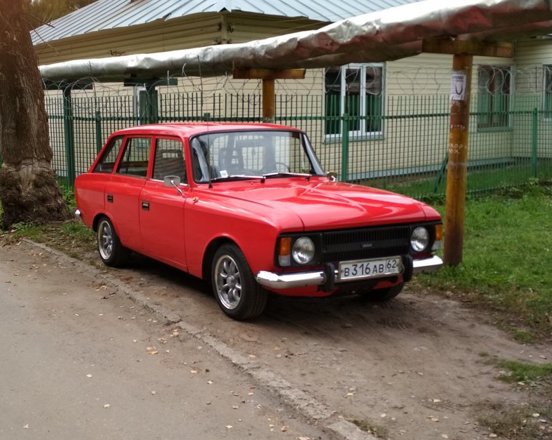 Москвич ИЖ Комби 21251
