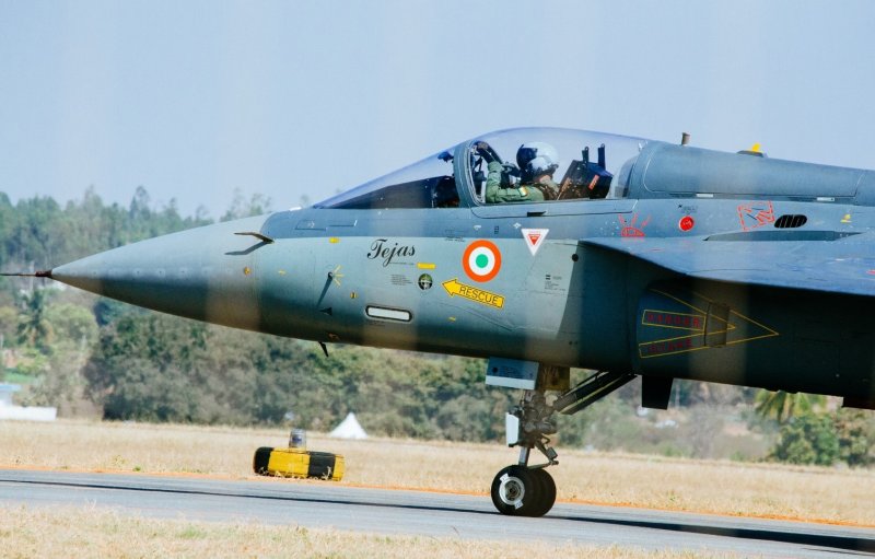 Mirage 2000 бомбовый удар
