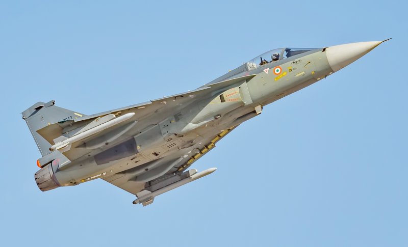 Tejas истребитель