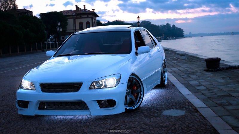 Toyota Altezza