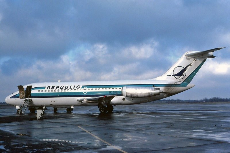 Republic Airlines самолеты