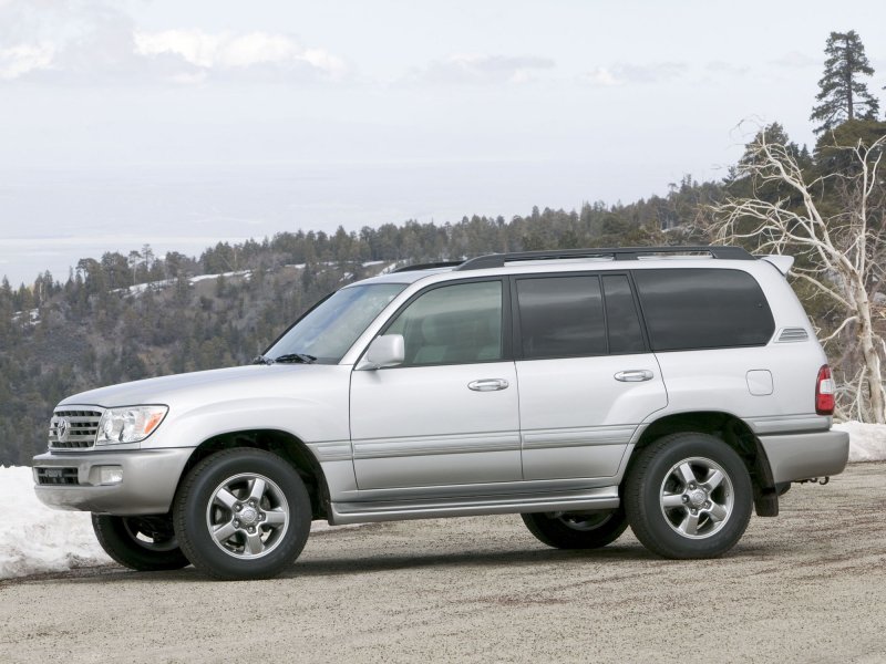 Toyota Land Cruiser 100 2005