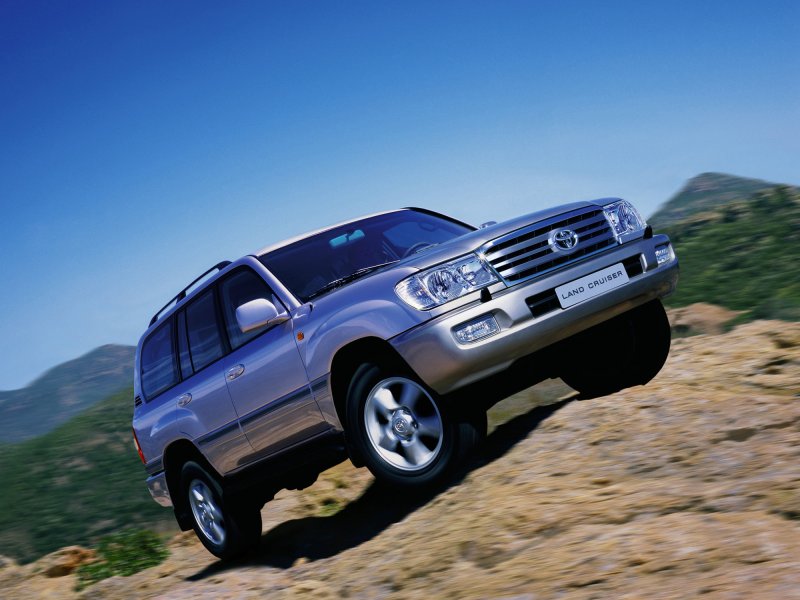Toyota Land Cruiser 100 2004