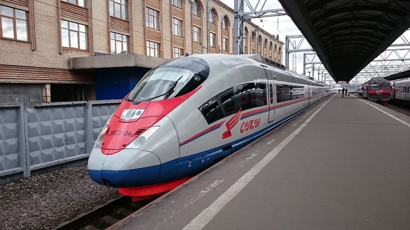 Скоростной поезд Сапсан РЖД