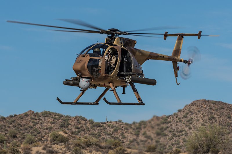 Вертолет Ah-6i