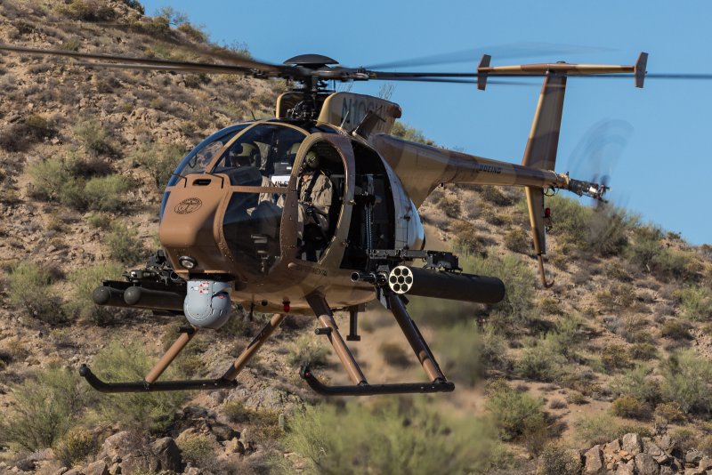 Вертолёт Ah 6