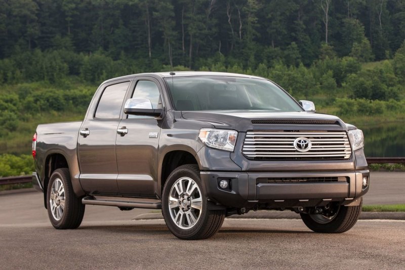 Toyota Tundra Crew Max