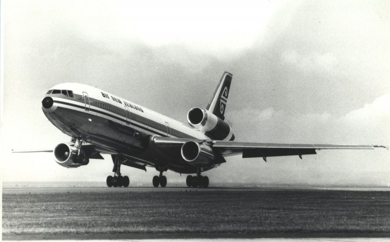 Northwest Airlines DC-10