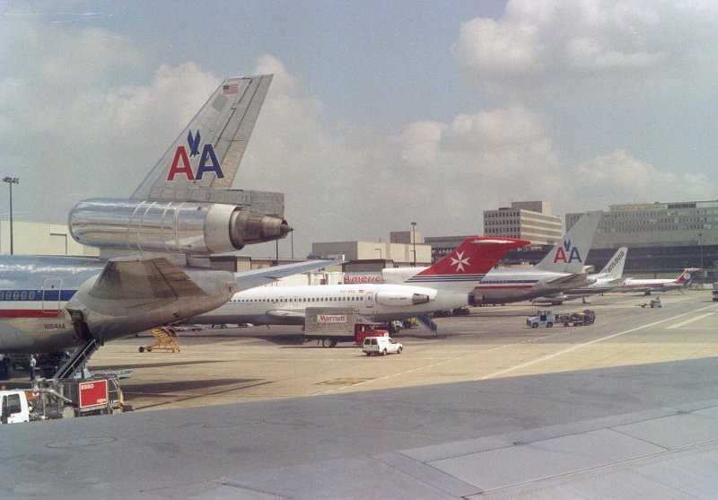 Дуглас DC-8