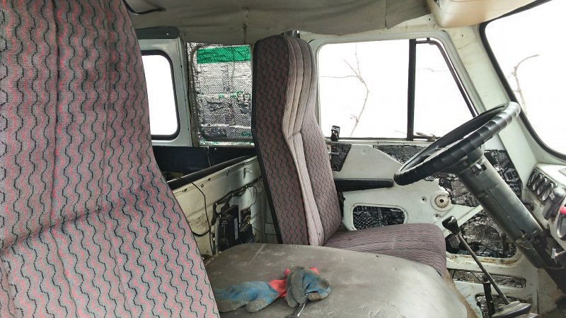 УАЗ 452 вид в кабине