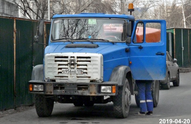 ЗИЛ 4333 Мосводоканал