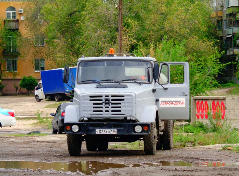 ЗИЛ 4333 кран