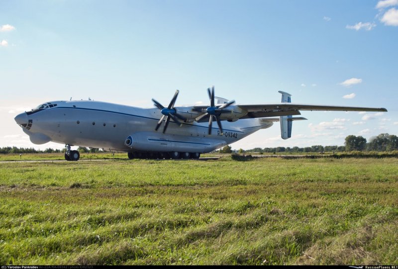 АН 22 Сураж