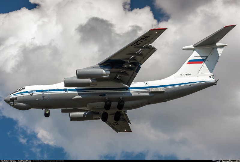 Самолёт ил-76 МТ