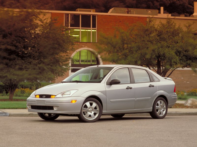 Ford Focus 1 sedan