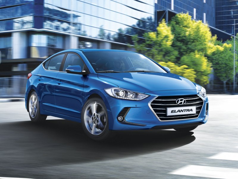 Hyundai Elantra 6