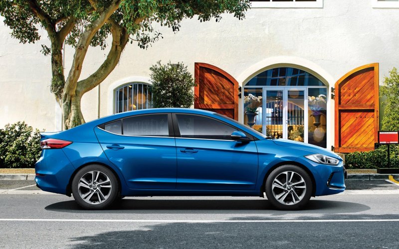 Hyundai Elantra vi (ad)