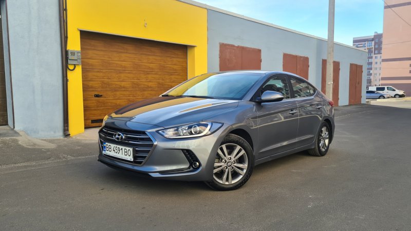 Elantra ad 2017
