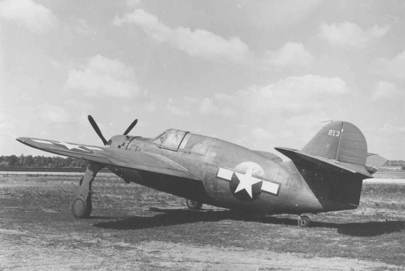 Hutter hu 136 пикирующий бомбардировщик
