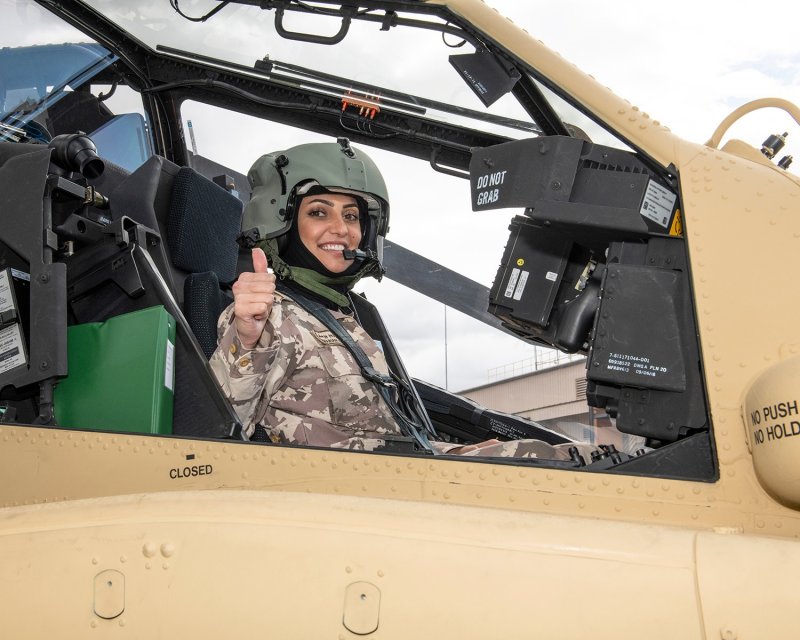 Ah 64e Guardian Cockpit