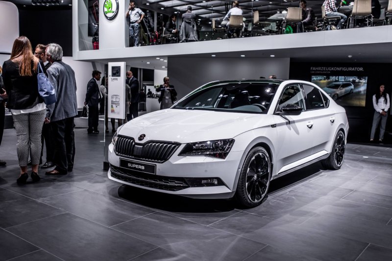 Skoda Superb RS 2015